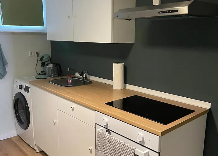 5 20 Km Dus Airport Messe Apartmán